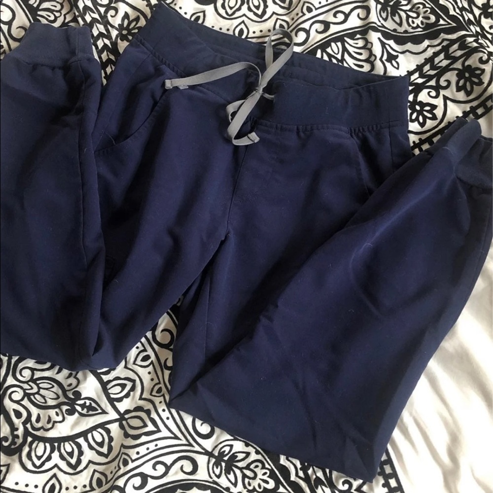 SOLD figs xs navy blue jogger